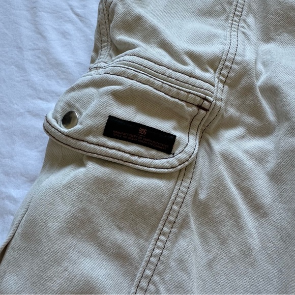 Urban Outfitters BDG High-Waisted Relaxed Skate Jean - Picture 3 of 9